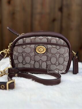 NWT Coach Camera Bag In Signature Jacquard With Quilting Purse